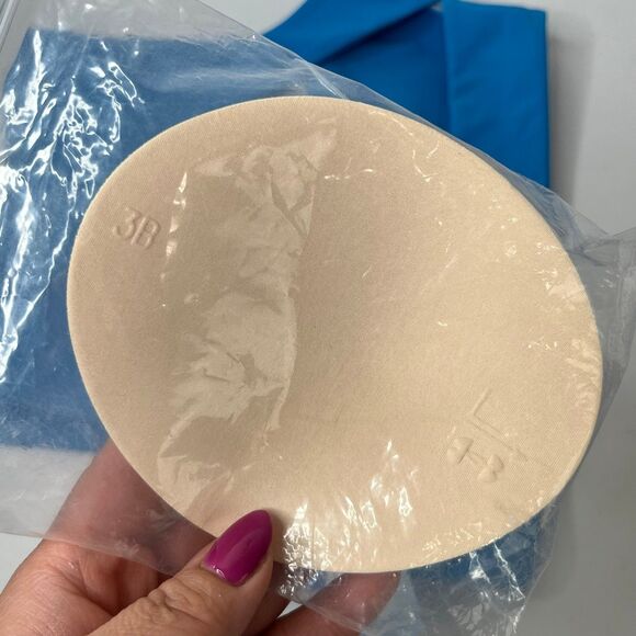 New Embody Label Sports Bra Active-Workout-Exercise Size Small Women’s - Picture 9 of 12